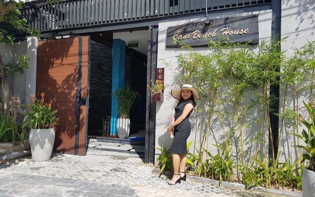 Cani Beach House