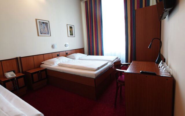 Hotel Drei Kronen Vienna City