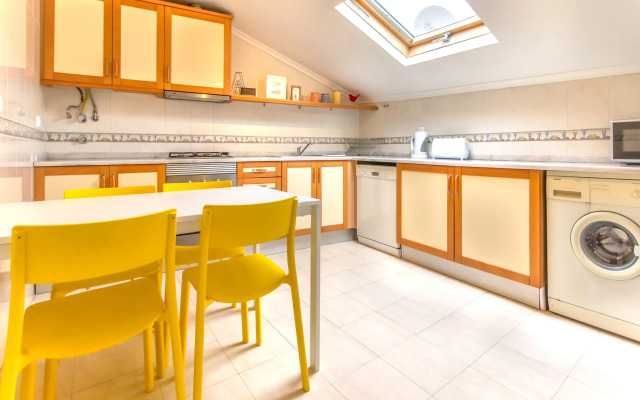 Apartamento Mouraria Guesthouse