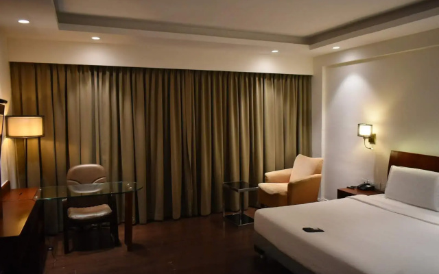 Royal Regency Lifotel by Crossway