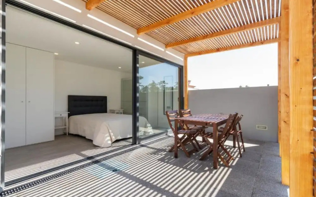 Another Side in Ovar