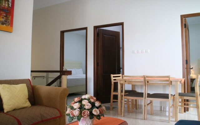 Bisma Balcony Homestay By Zuzu