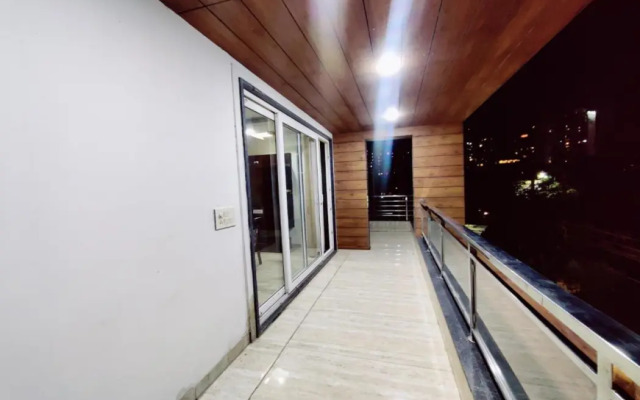 BlueNeck Sec 47 near Medanta -The Medicity' Gurugram