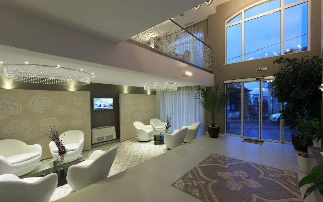 Agusta Hotel