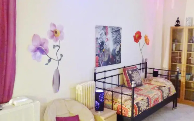 Pretty Studio