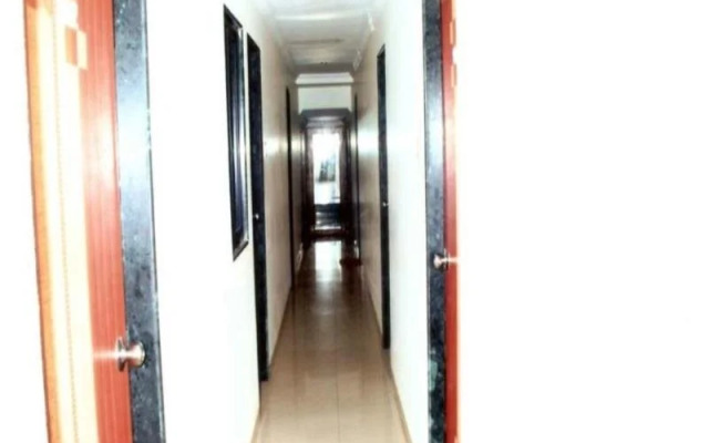 Hotel Sapphire Residency