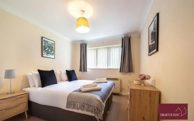Maidenhead - 2 Bed & parking
