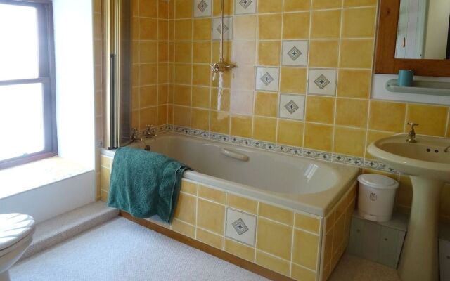 Vectis Cottage
