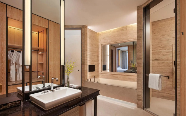 Отель Grand Hyatt Sanya Haitang Bay Resort and Spa