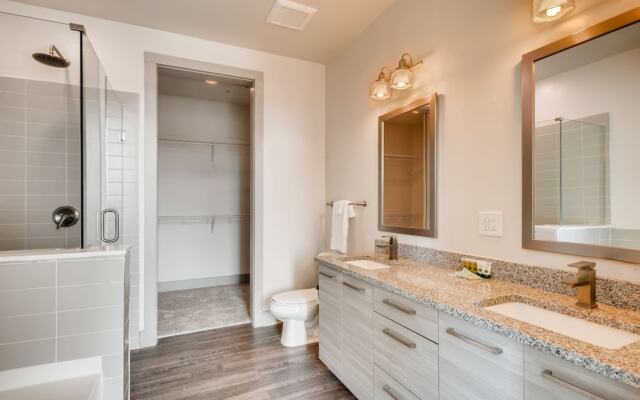 1stHomeRent Centennial Apartments