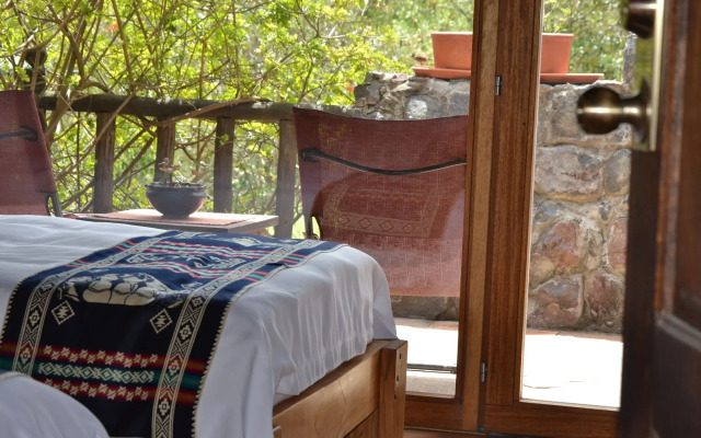 Ilatoa Lodge