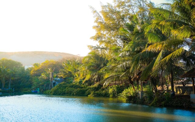 Kega Lighthouse Resort