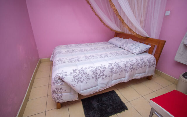 Winstonia Hotel