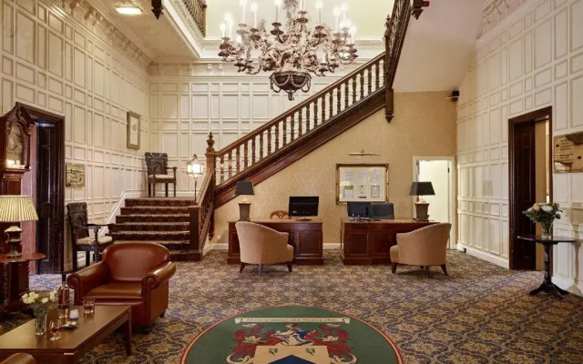 Dumbleton Hall Hotel