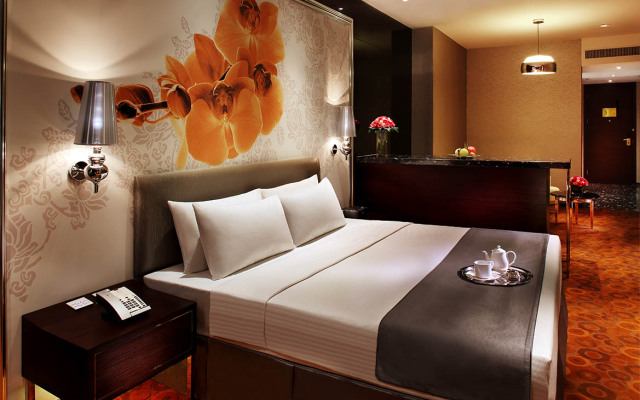 Grand Emperor Hotel