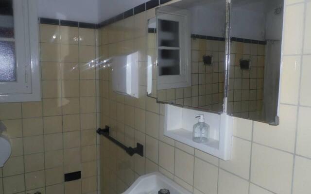 Tizzi Hostel