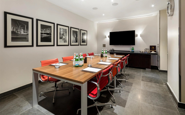 Radisson Blu Hotel, London Canary Wharf East