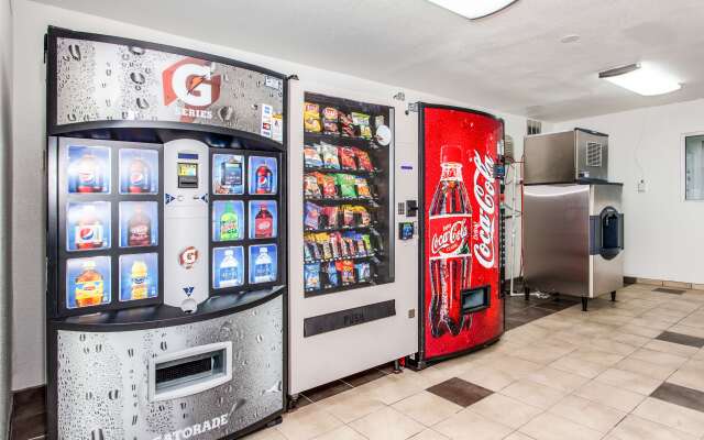 Motel 6 Vacaville, CA