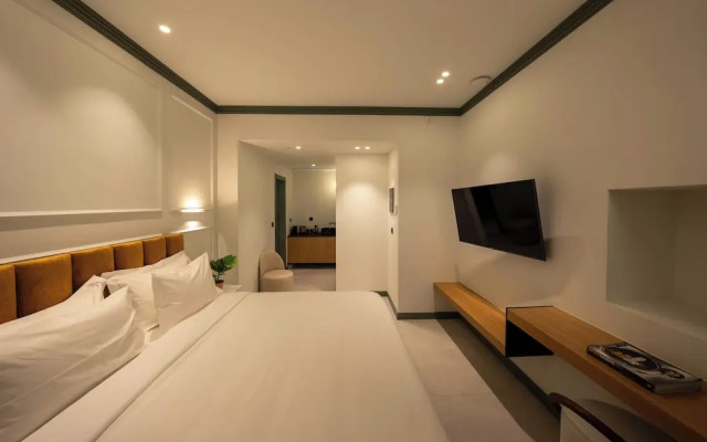 Whisper Athens Suites.