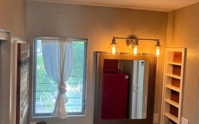 Sandy Toes Getaway in Kona