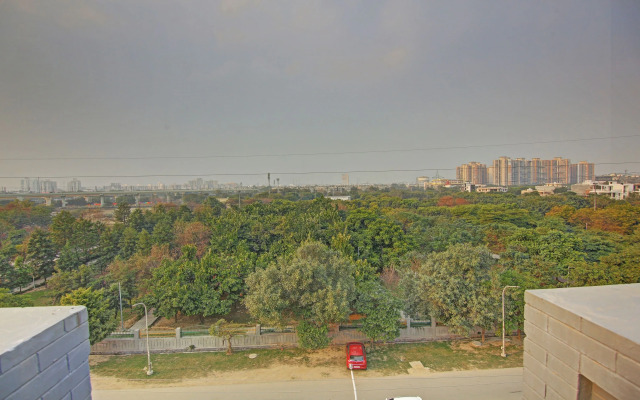 Treebo Amaya Inn Sector 72