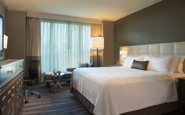 Renaissance Tampa International Plaza Hotel