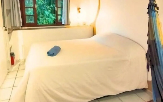 Nomades Riverside - Adventure Hostels & Coworking