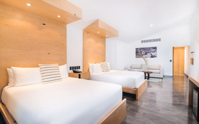 Bahia Hotel & Beach House