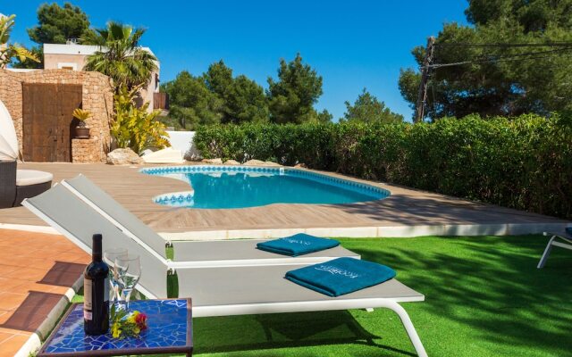 Villa Los Cuatro Arcos