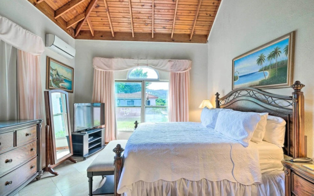 Oceanfront 'majestic Beach House' w/ Gym + Pool!