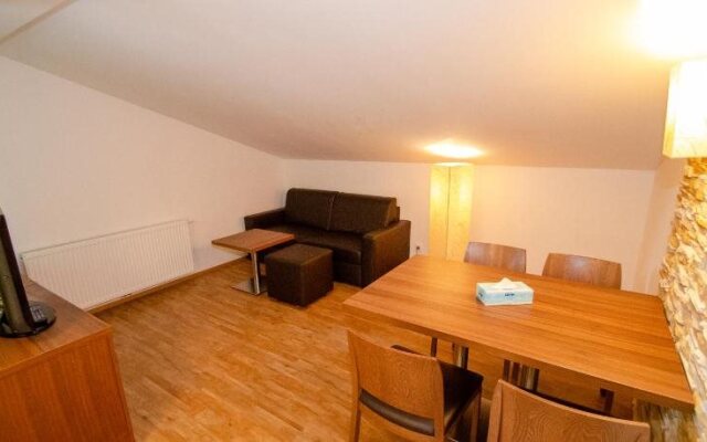 Apartmenthaus EDVI