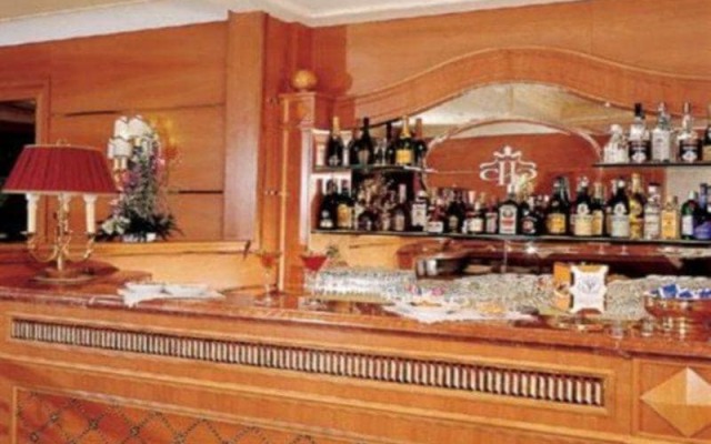 Clelia Palace