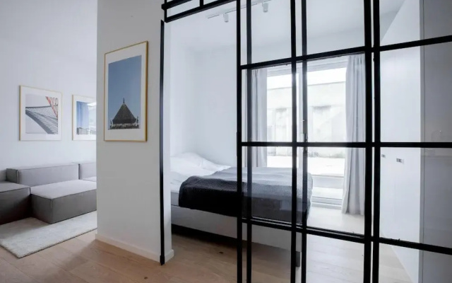 Cool 1-bed w new Yorker Vibes and Private Terrace