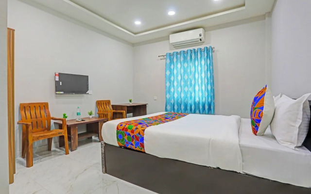 Fabhotel Bluemoon Residency