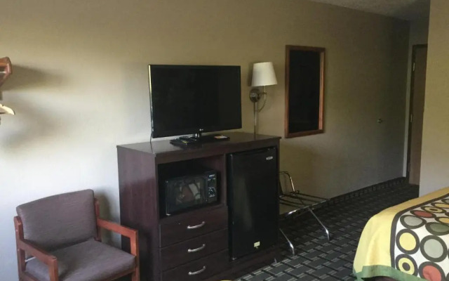 Super 8 Youngstown/Austintown