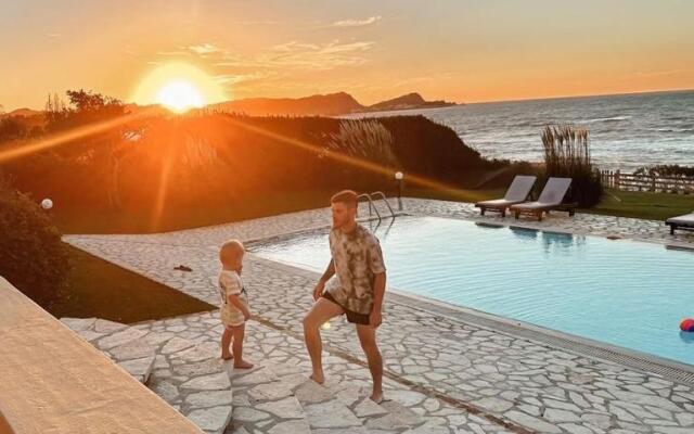 Beachfront Villa Victoras - With private beach