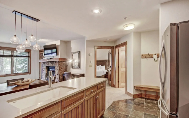 Mountain Thunder Lodge