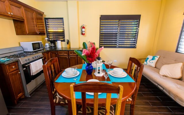 KhalKob's Belize