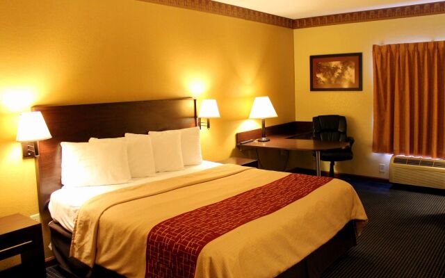 Red Roof Inn Atlanta Southeast - Stockbridge