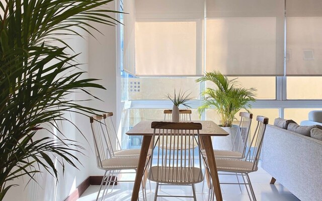 w Incredible 3BR in La Boquilla