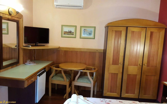 Hotel Pequeno Bosque