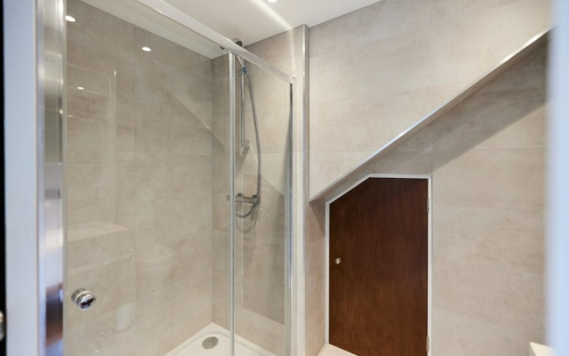 The Spezia Escape - Inviting 2Bdr Flat