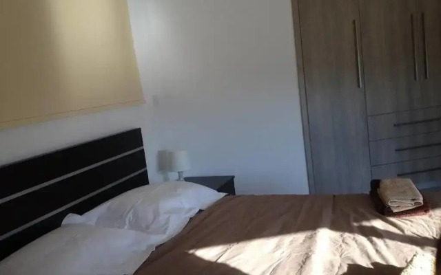 Niro Apartments