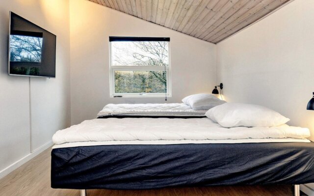 4 Star Holiday Home in Hals