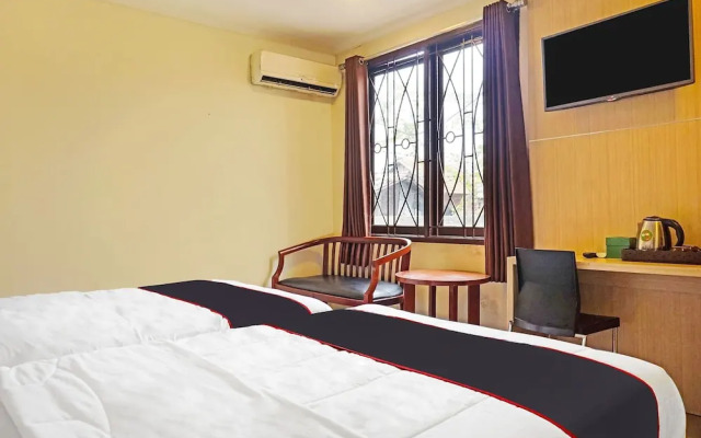 Super OYO Collection O 91409 Hotel Fiducia Otista 153 - 157