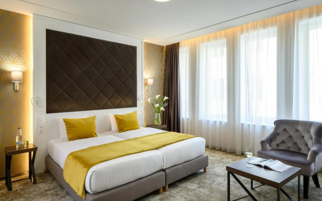 M-Square Hotel