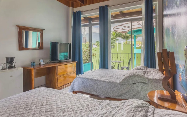 The Blue Suites & Spa