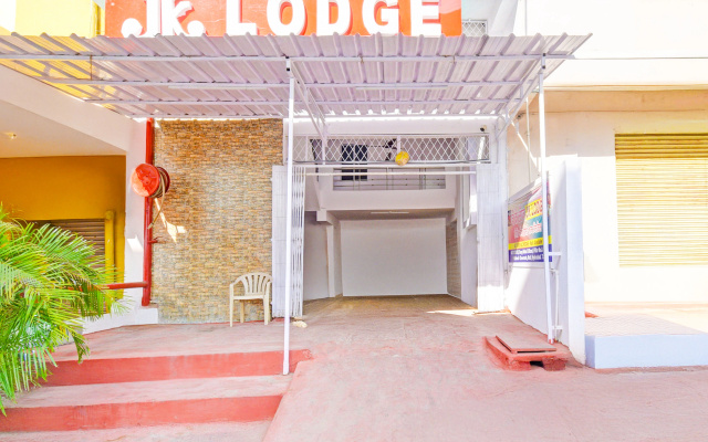 Hotel O by OYO JK Lodge