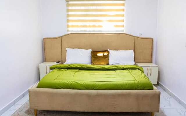 Stunning 2-bed Apartment in Lekki