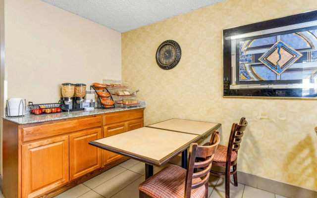 Econo Lodge Lynchburg